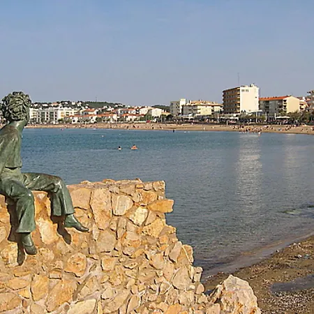Mar Blau דירה *